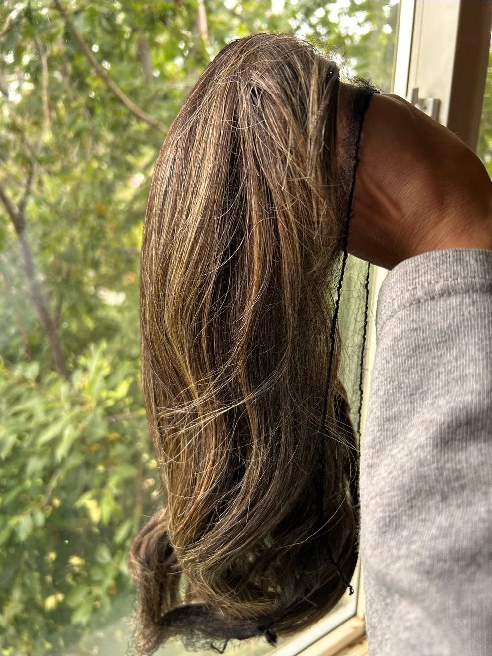 Belle Tress Hepburn Wig / Truffle Cream R - Picture 4 of 4
